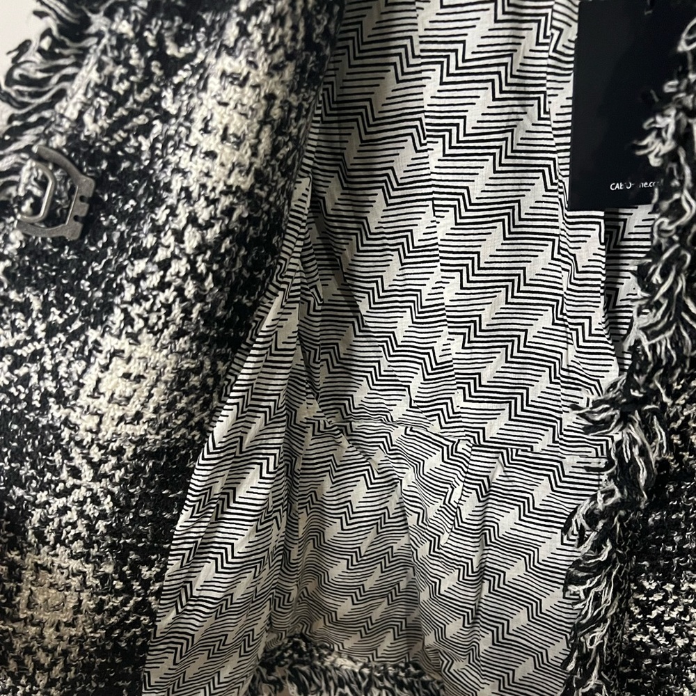 CABI | NWT Carol Anderson Love Carol black white tweed fringe blazer - Picture 8 of 14